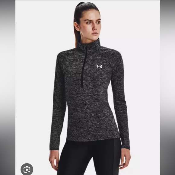 Under Armour Tops - Under Armour Heat Gear Top PALE AQUA COLOR (See All Photos)
